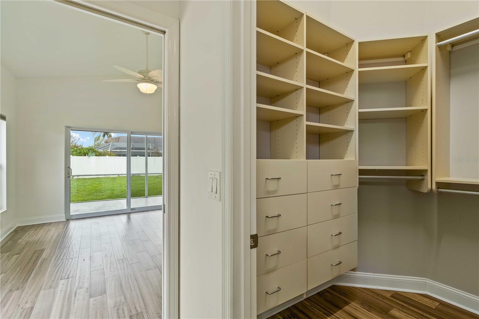 Image 29 of 48 For 7313 52nd Drive E