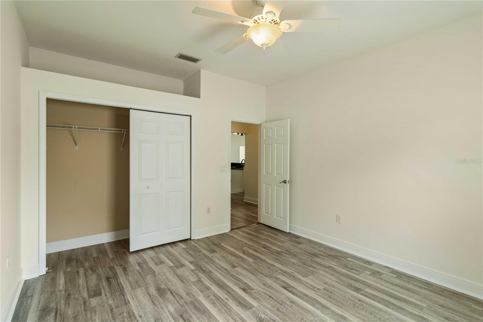 Image 38 of 48 For 7313 52nd Drive E