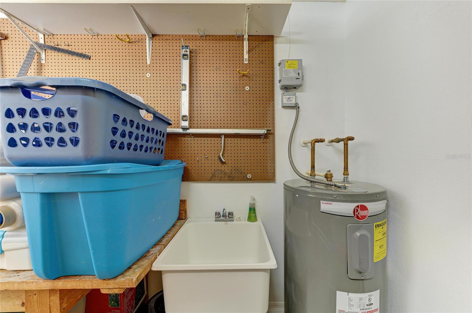 Image 81 of 82 For 127 Mill Run E