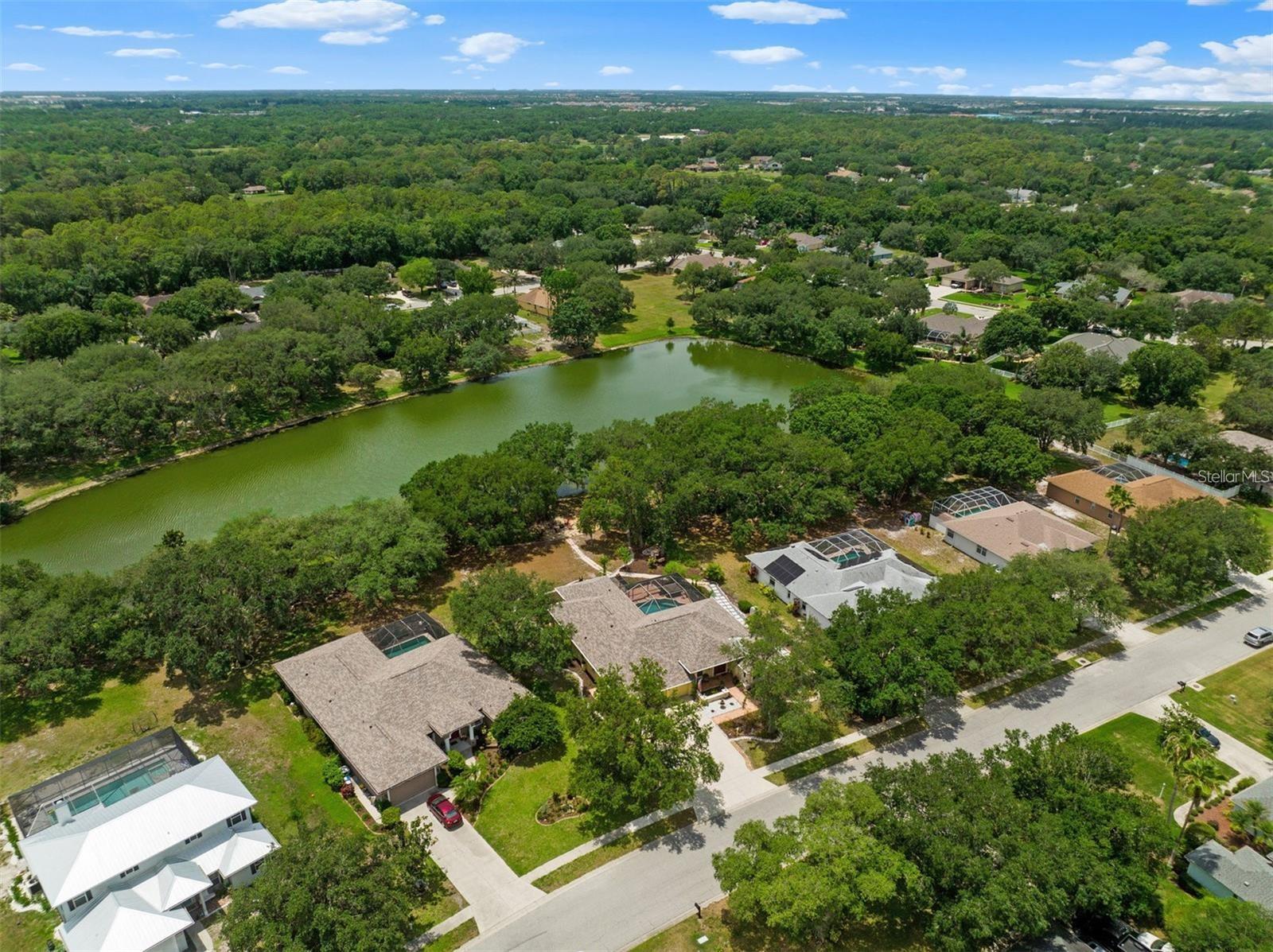 Image 89 of 98 For 127 Mill Run E