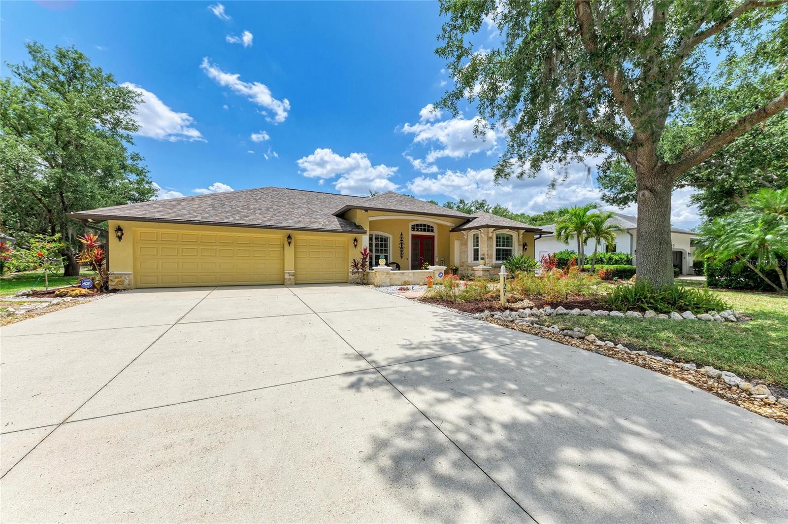 Image 92 of 98 For 127 Mill Run E