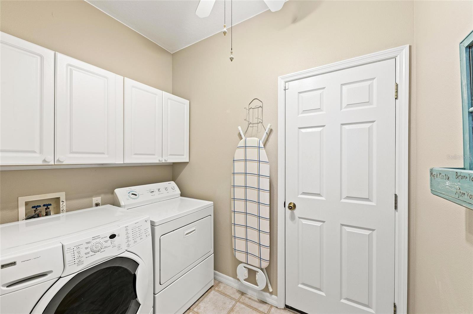 Image 95 of 98 For 127 Mill Run E