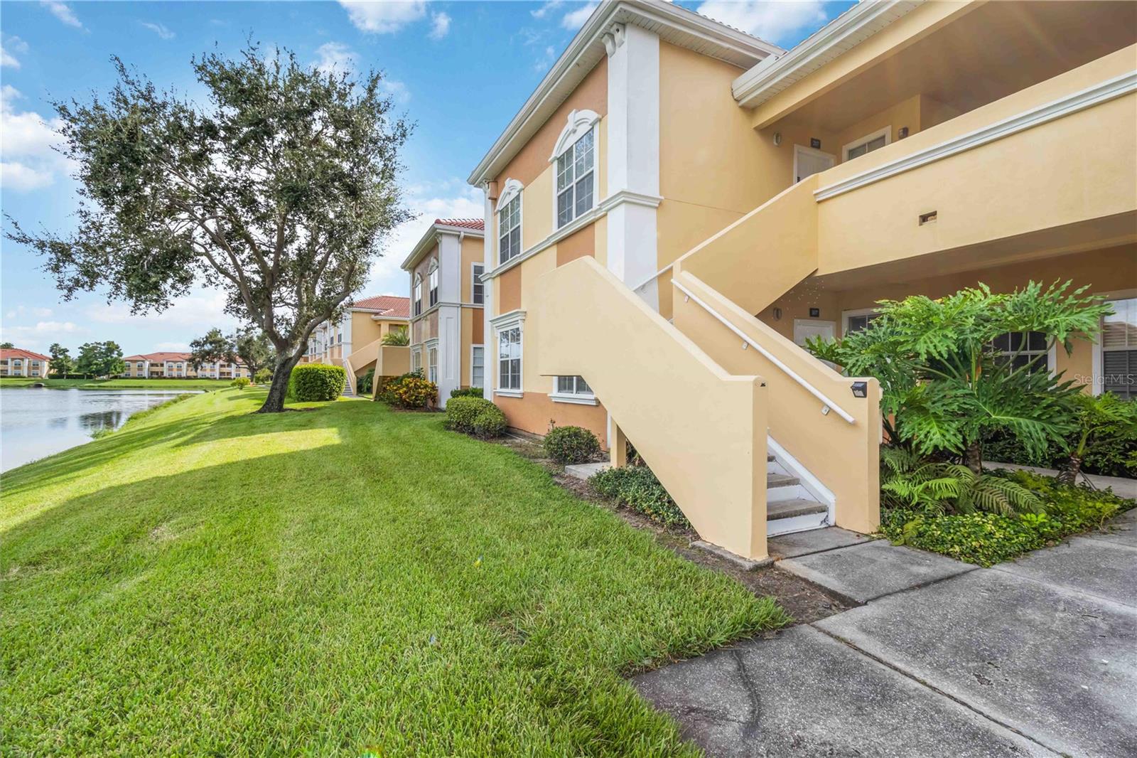 Details for 1050 Villagio Circle 107, SARASOTA, FL 34237