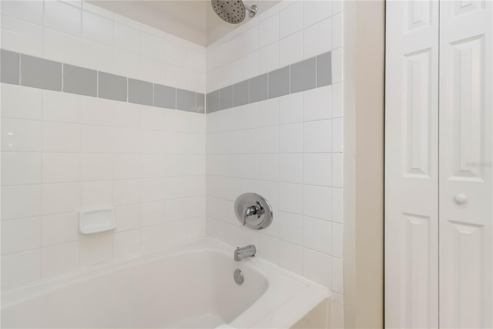 Image 19 of 41 For 1050 Villagio Circle 107