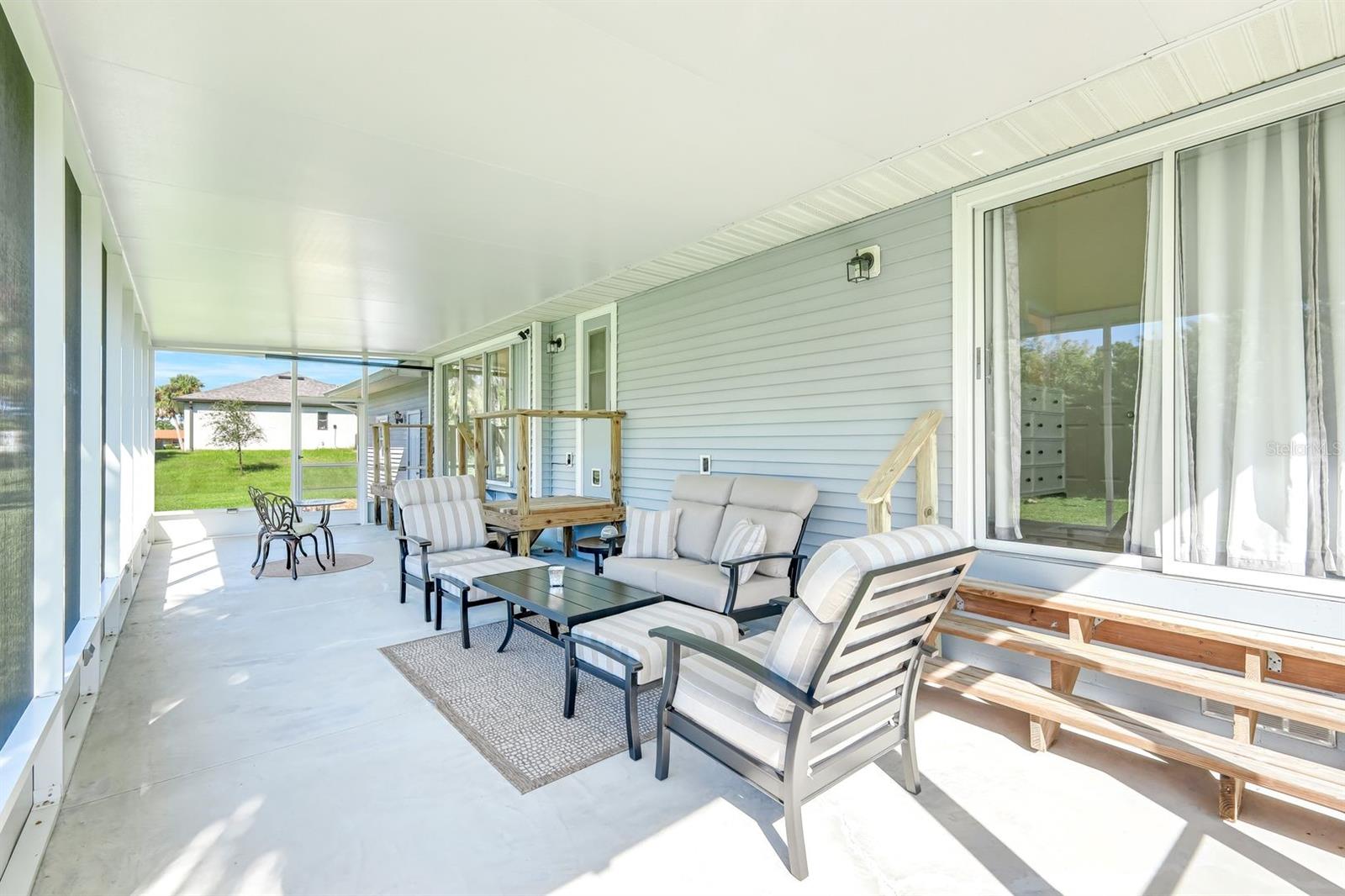 Image 19 of 28 For 18733 Macgill Avenue