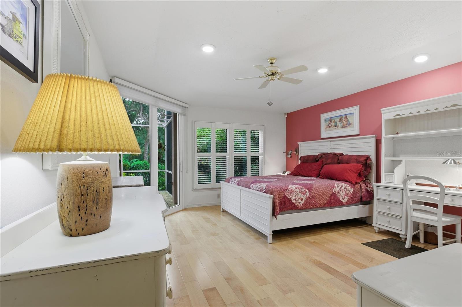 Image 23 of 58 For 8009 Bobcat Circle