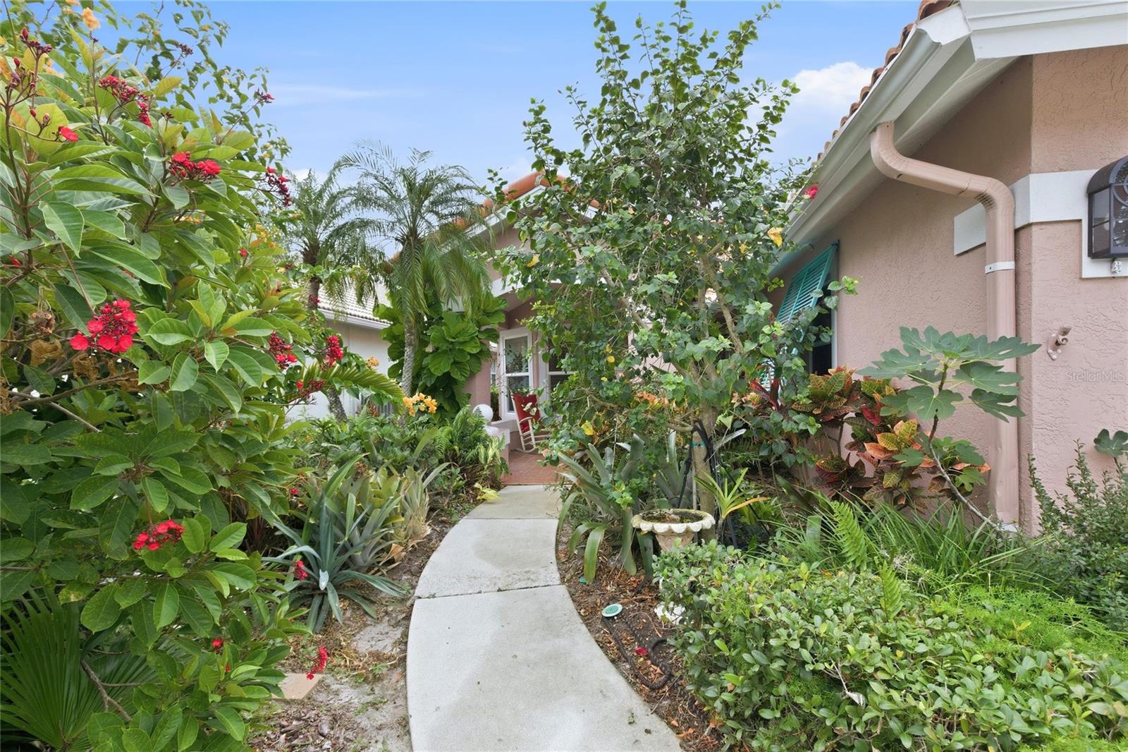 Image 4 of 58 For 8009 Bobcat Circle