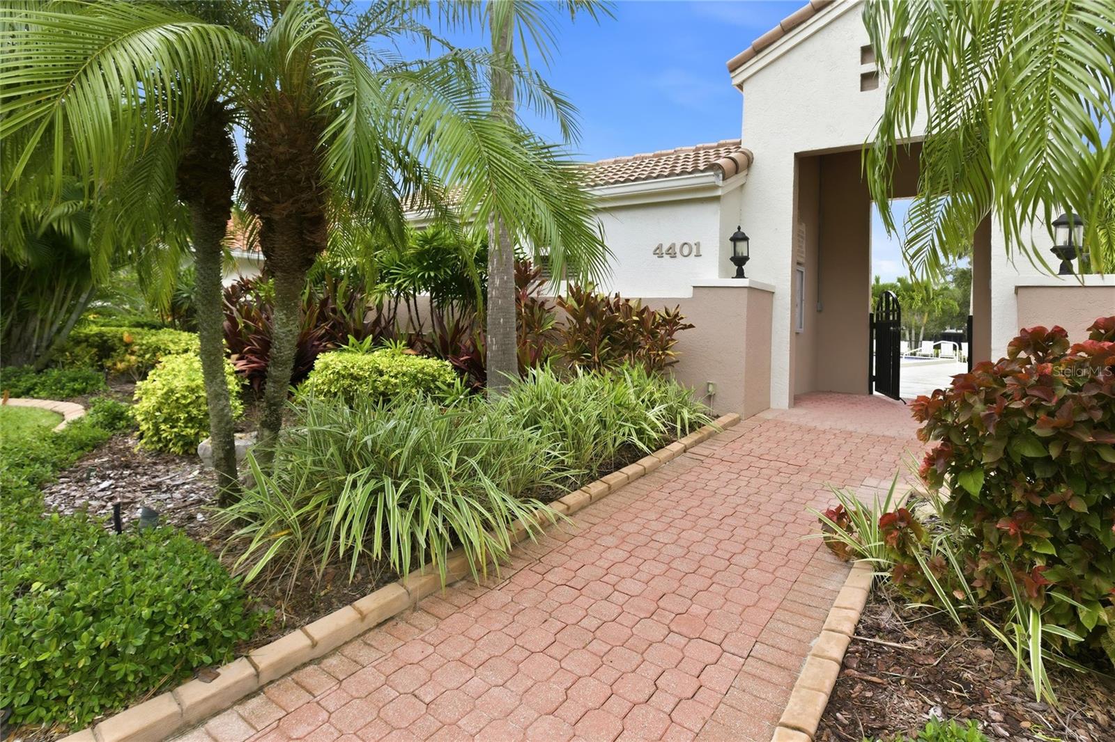 Image 50 of 58 For 8009 Bobcat Circle