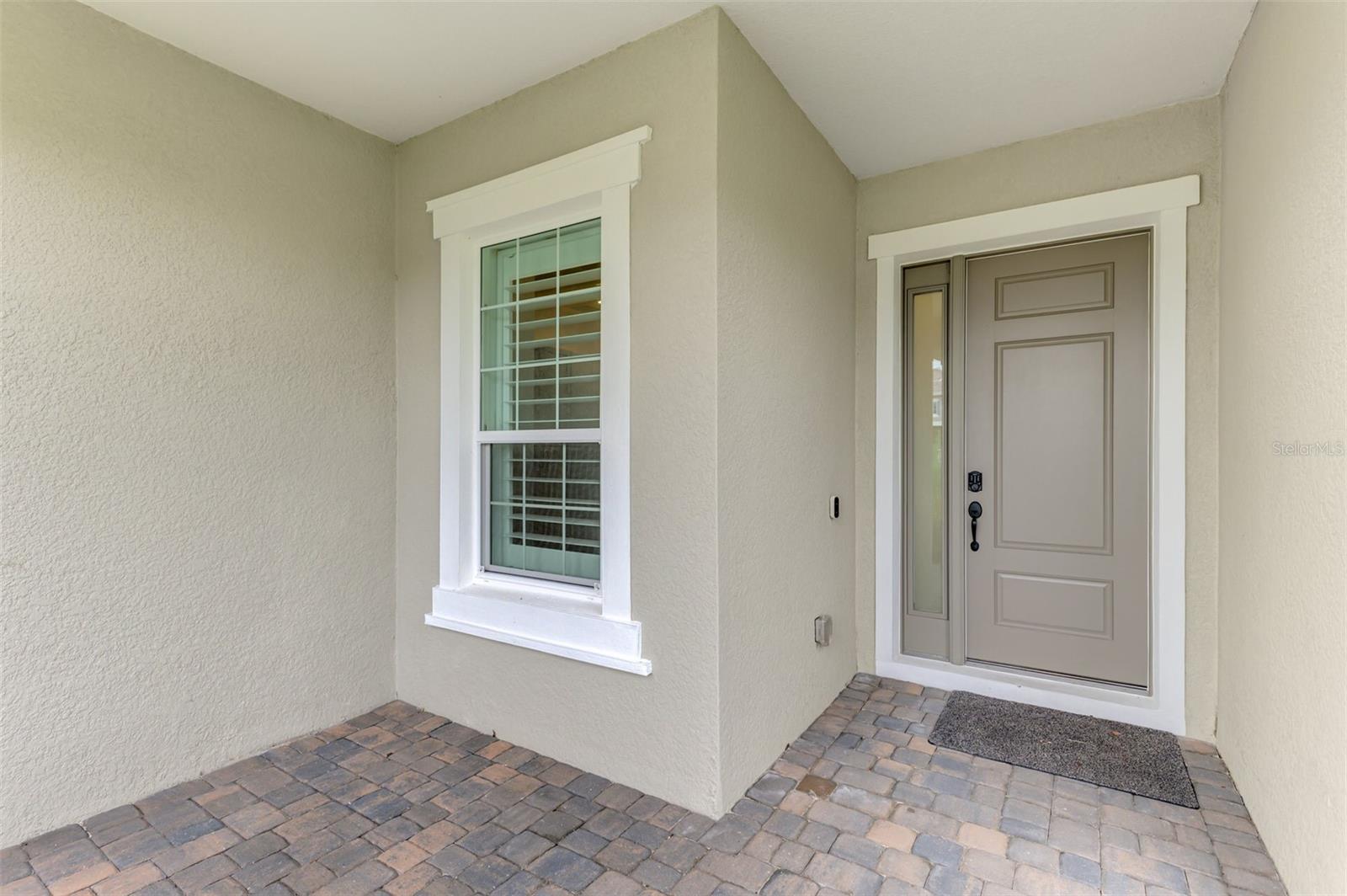 Image 11 of 92 For 21353 Holmes Circle