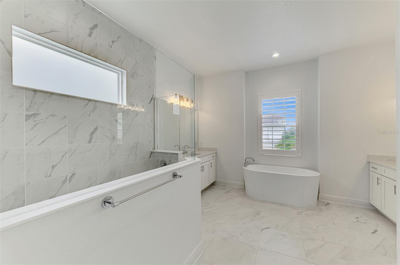 Image 35 of 92 For 21353 Holmes Circle