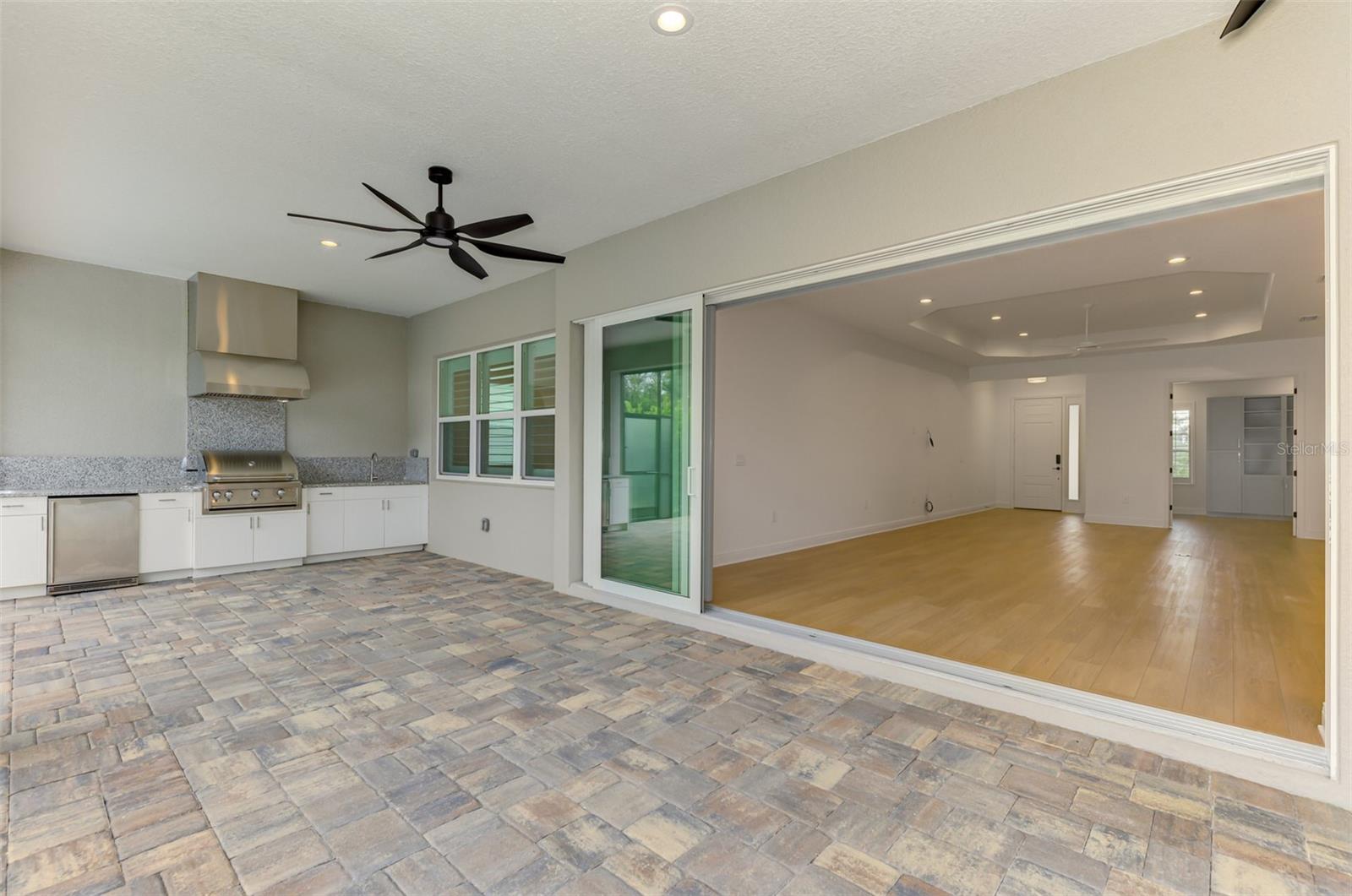 Image 54 of 92 For 21353 Holmes Circle