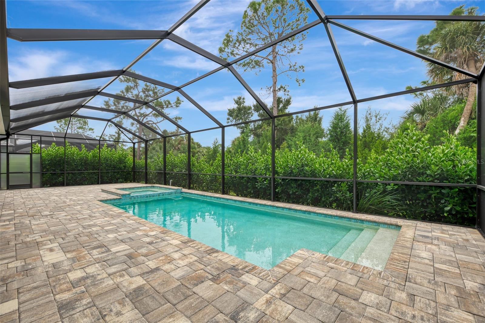 Image 60 of 92 For 21353 Holmes Circle