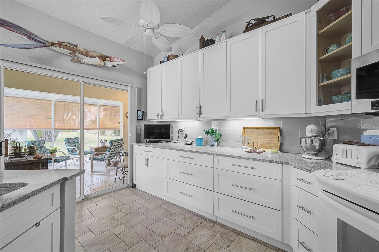 Image 13 of 25 For 4850 Raintree Street Circle E