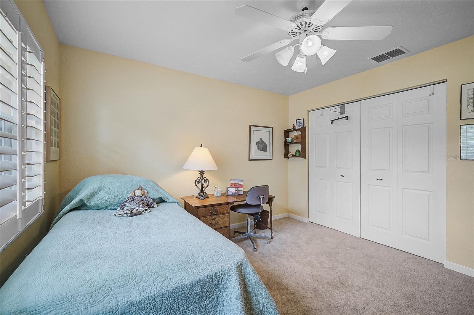 Image 19 of 25 For 4850 Raintree Street Circle E