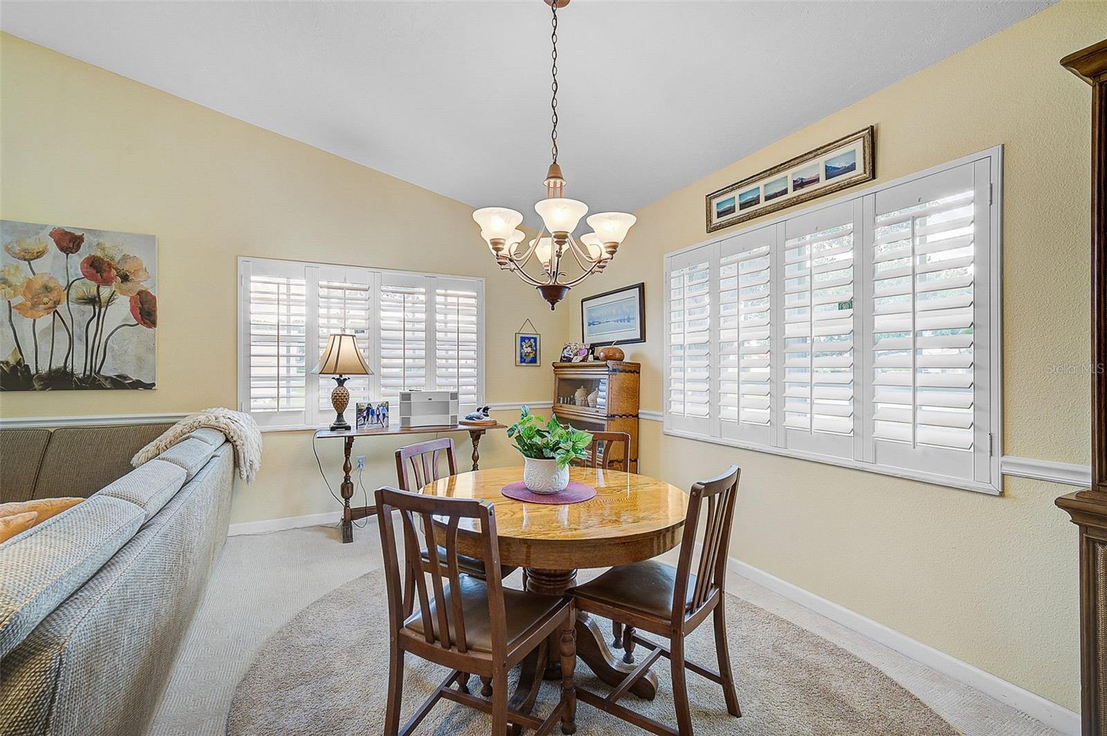 Image 5 of 25 For 4850 Raintree Street Circle E