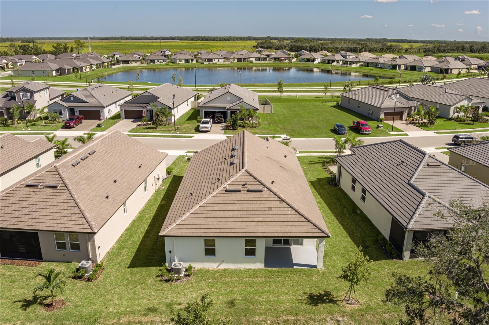Image 30 of 36 For 11923 Lilac Pearl Lane