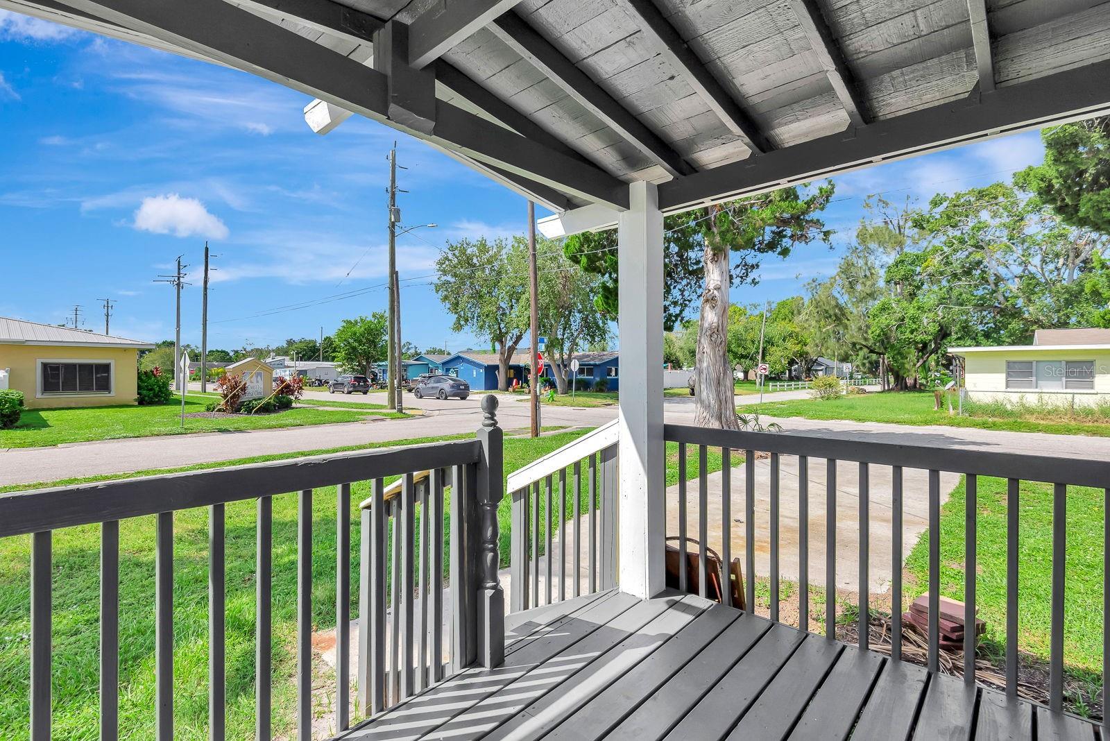 Image 7 of 38 For 806 3rd Avenue W