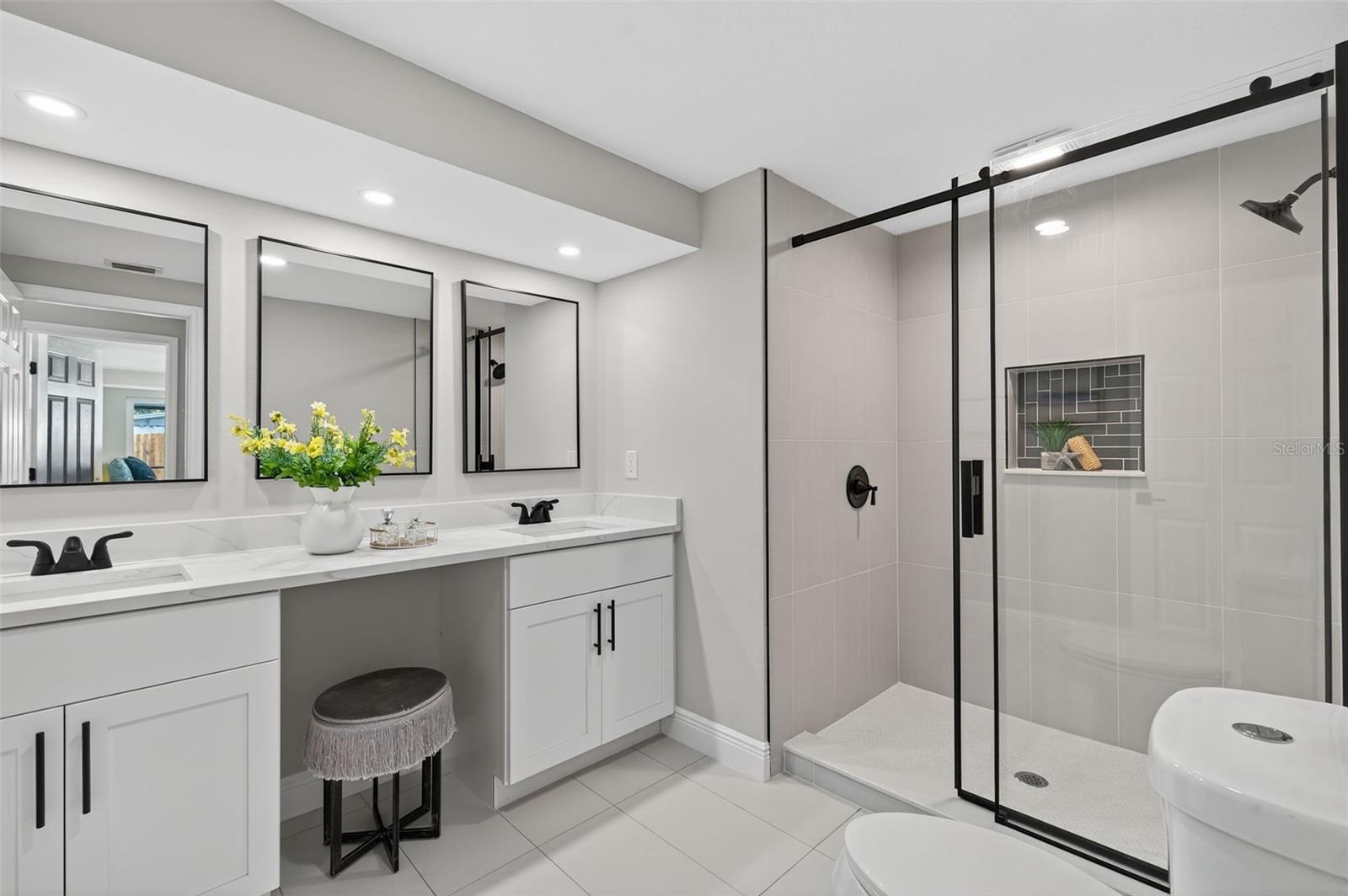Image 14 of 26 For 6311 Fordham Place