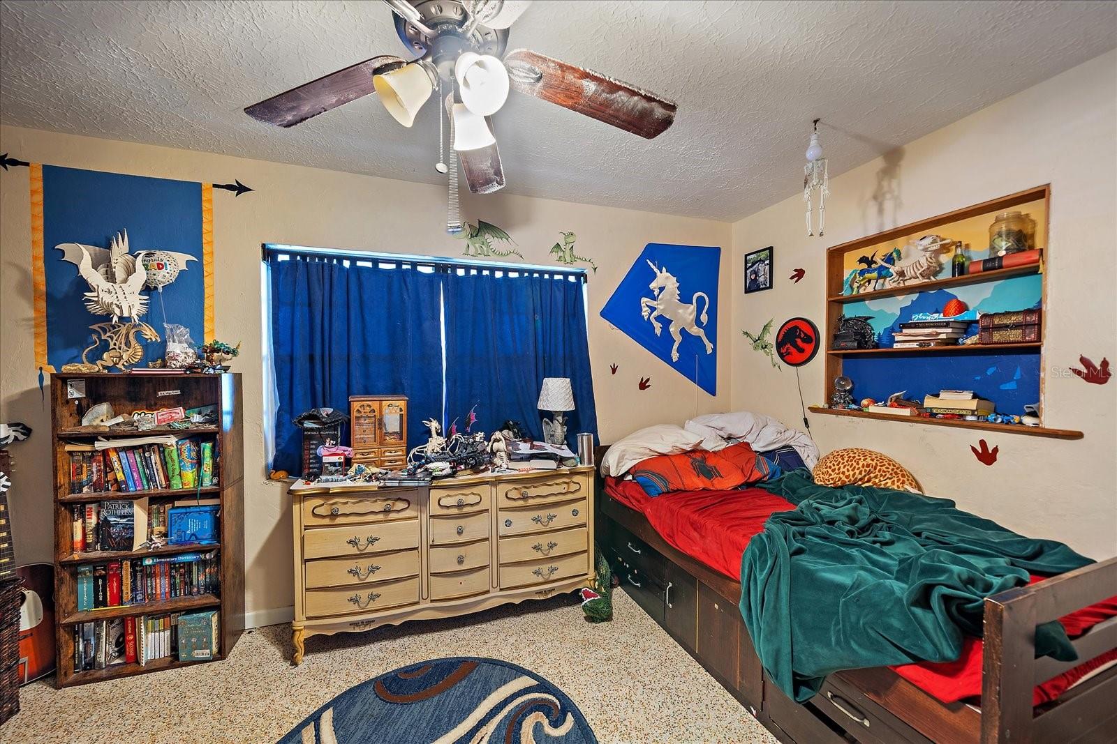 Image 18 of 25 For 2340 Valencia Drive