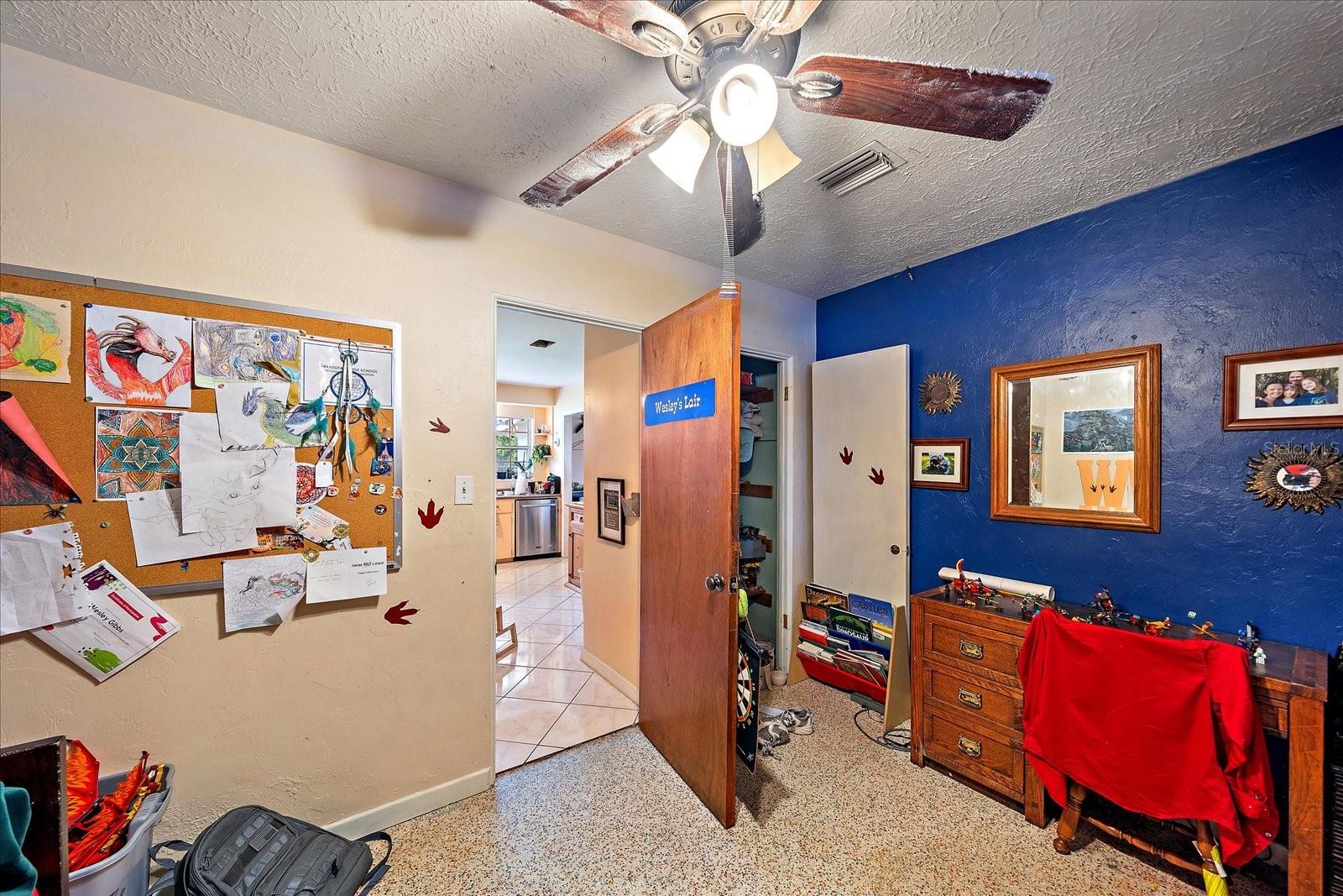Image 21 of 25 For 2340 Valencia Drive