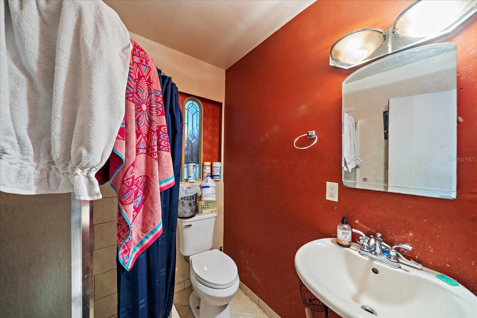 Image 23 of 25 For 2340 Valencia Drive