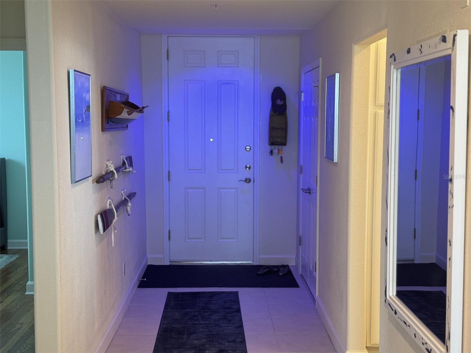 Image 20 of 100 For 10045 Links Lane 406