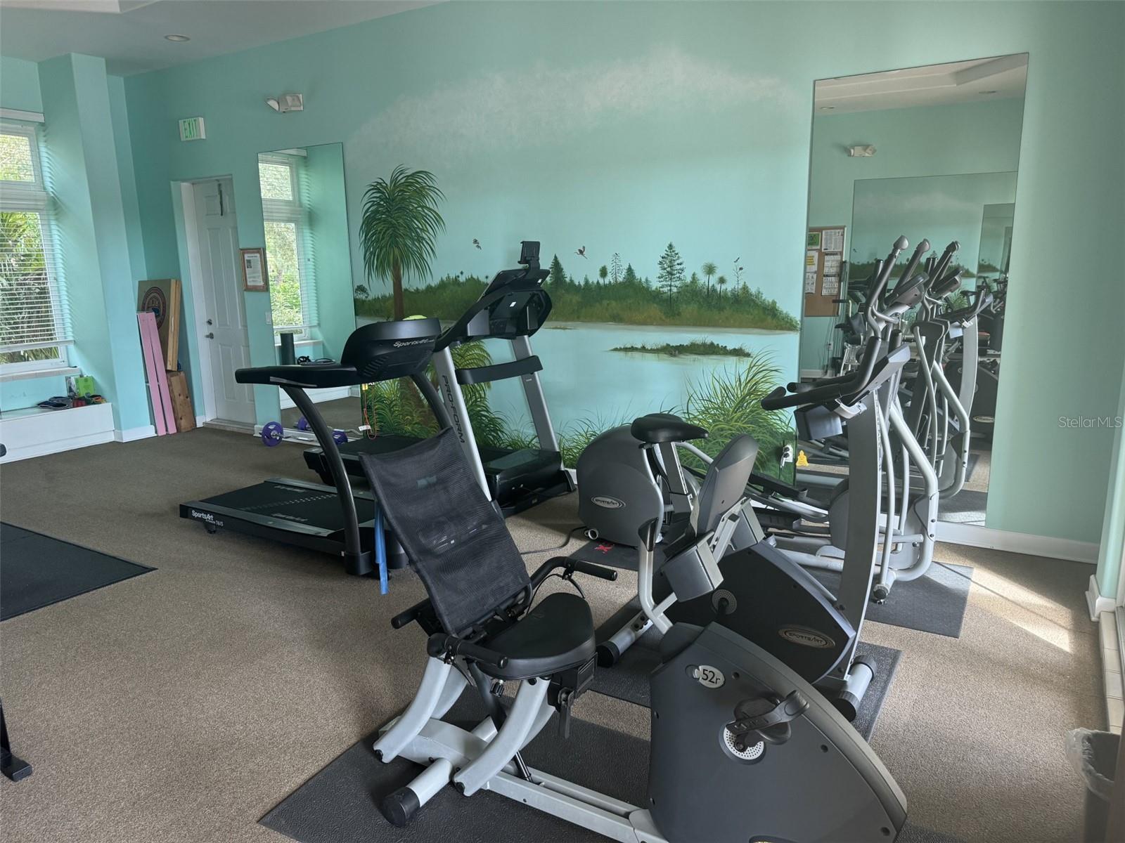 Image 5 of 100 For 10045 Links Lane 406