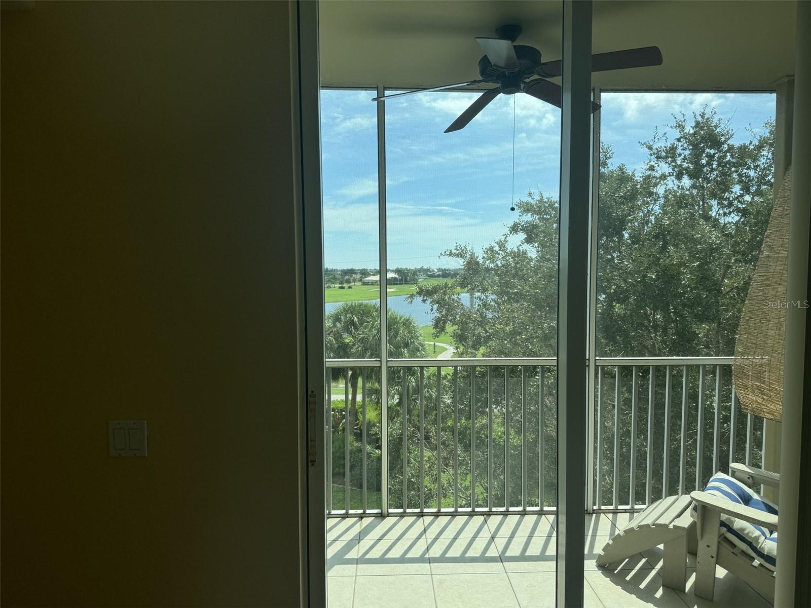 Image 53 of 100 For 10045 Links Lane 406