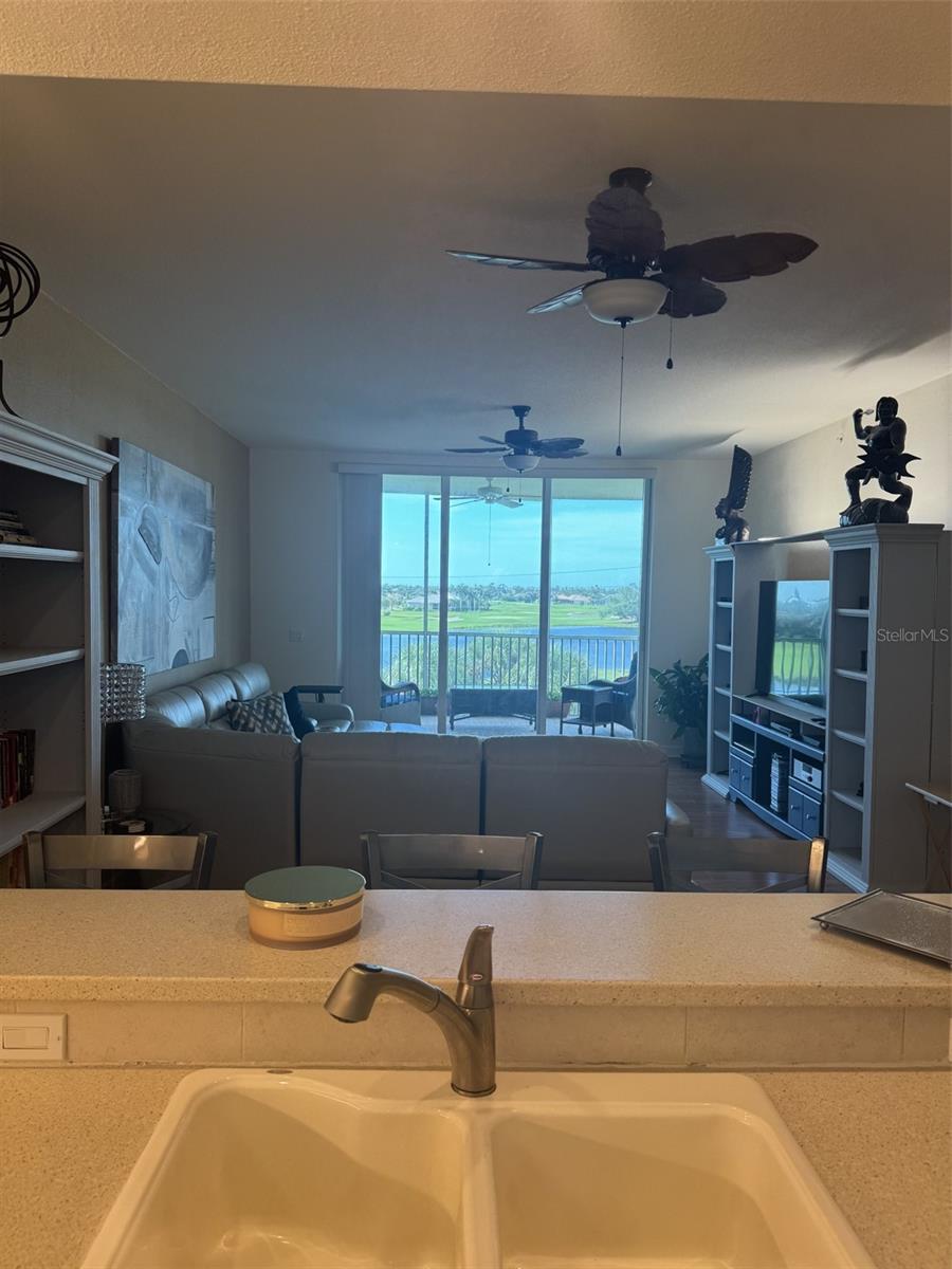 Image 88 of 100 For 10045 Links Lane 406