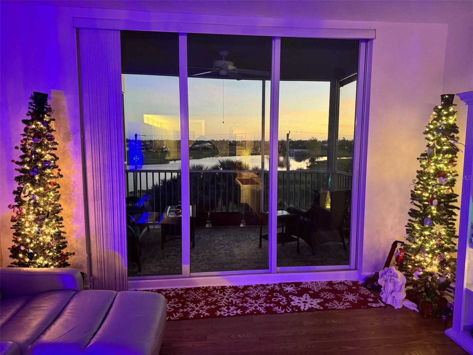 Image 96 of 100 For 10045 Links Lane 406