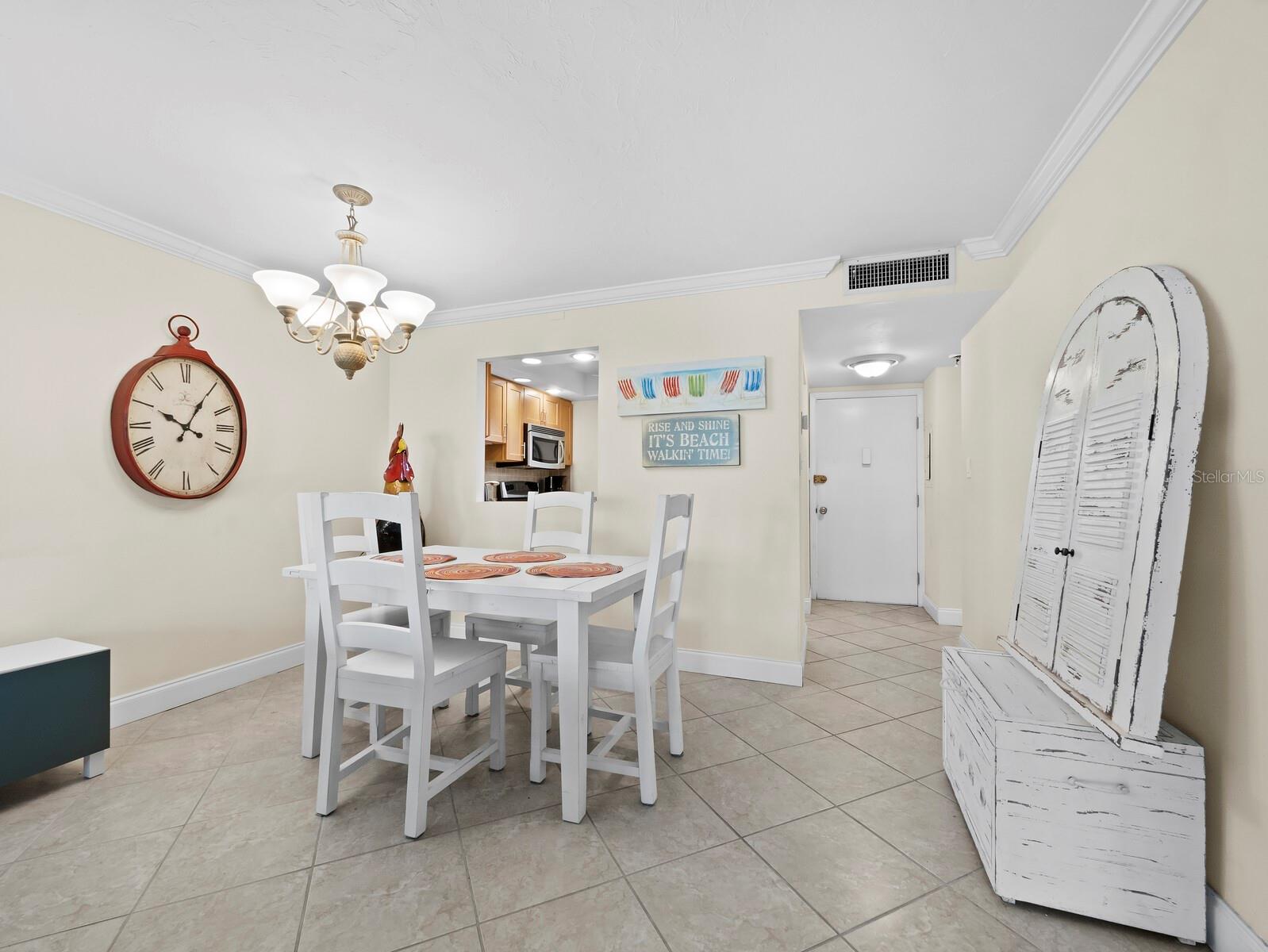 Image 12 of 60 For 4390 Exeter Drive 104