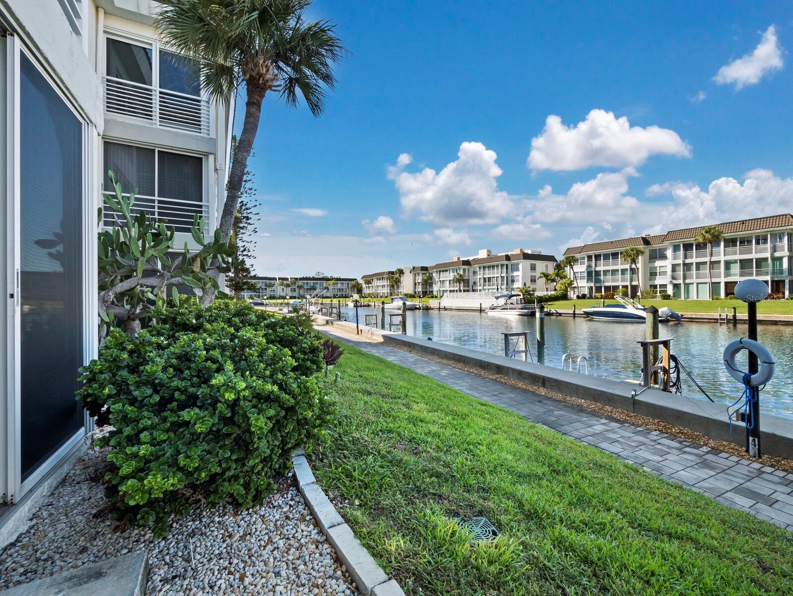 Image 20 of 60 For 4390 Exeter Drive 104