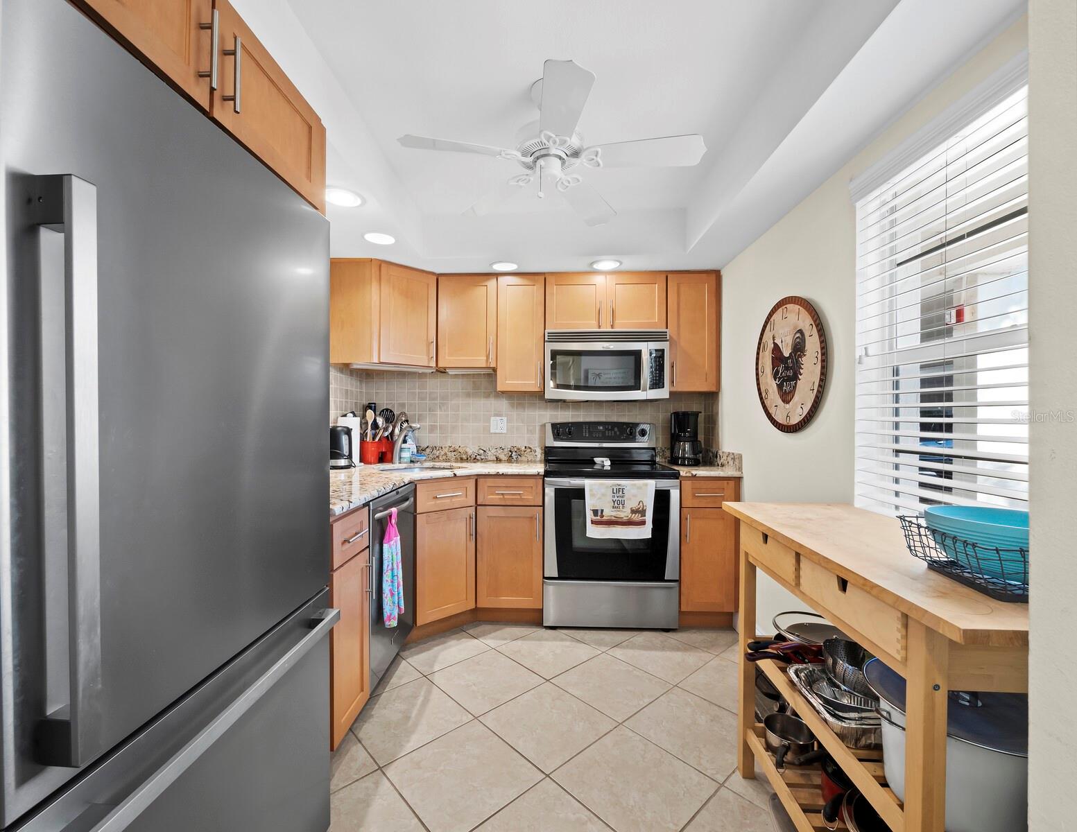Image 7 of 60 For 4390 Exeter Drive 104