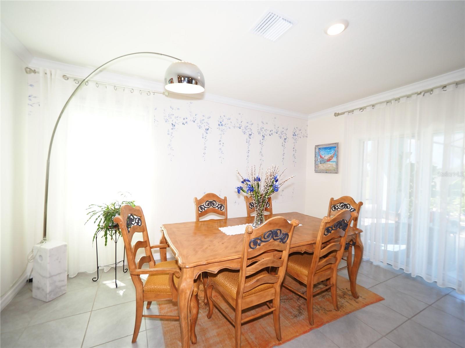 Image 17 of 86 For 3291 Hilltop Circle