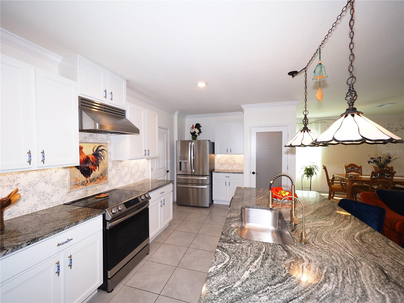 Image 3 of 86 For 3291 Hilltop Circle