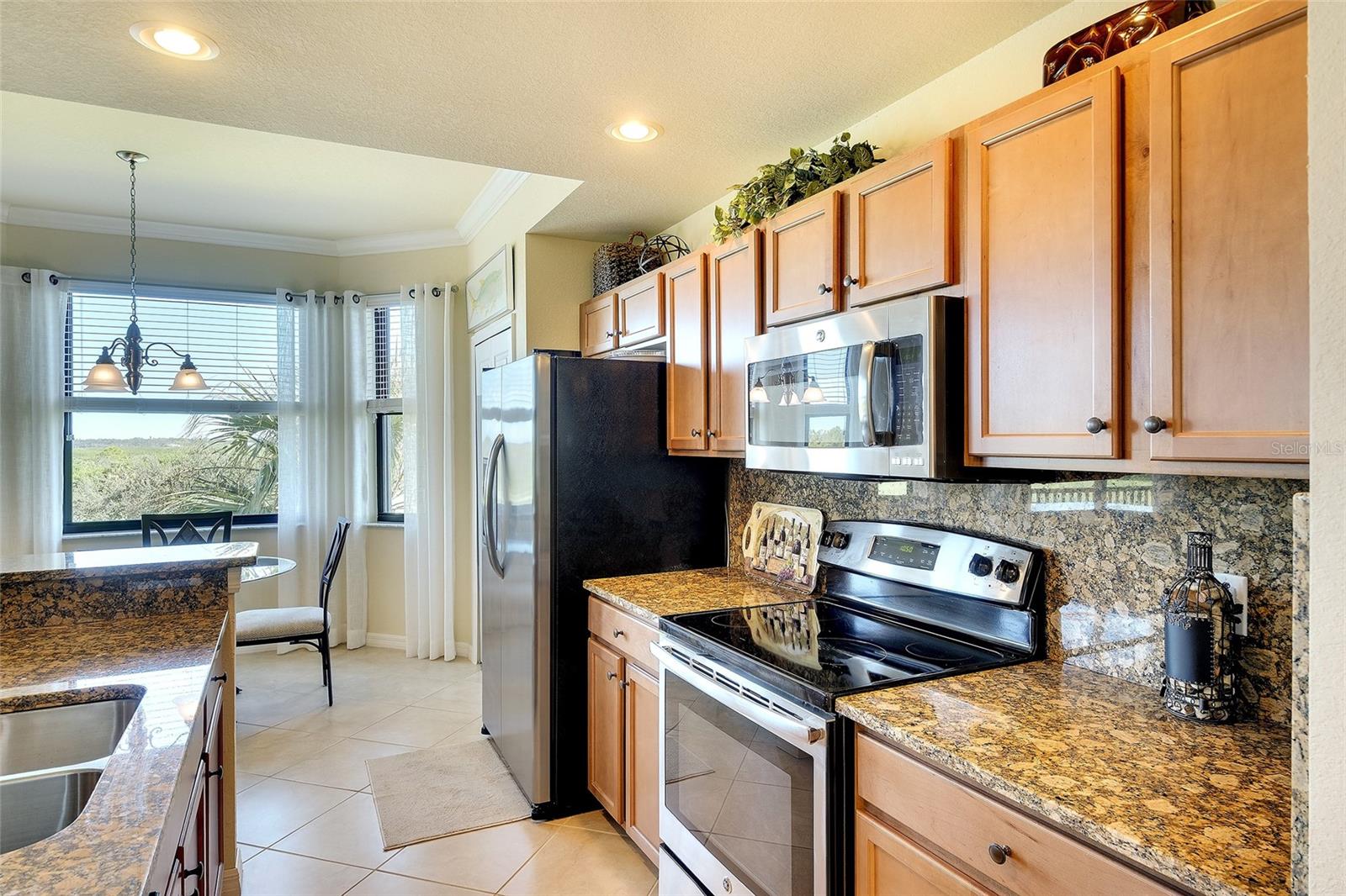 Image 11 of 41 For 7121 River Hammock Drive 303
