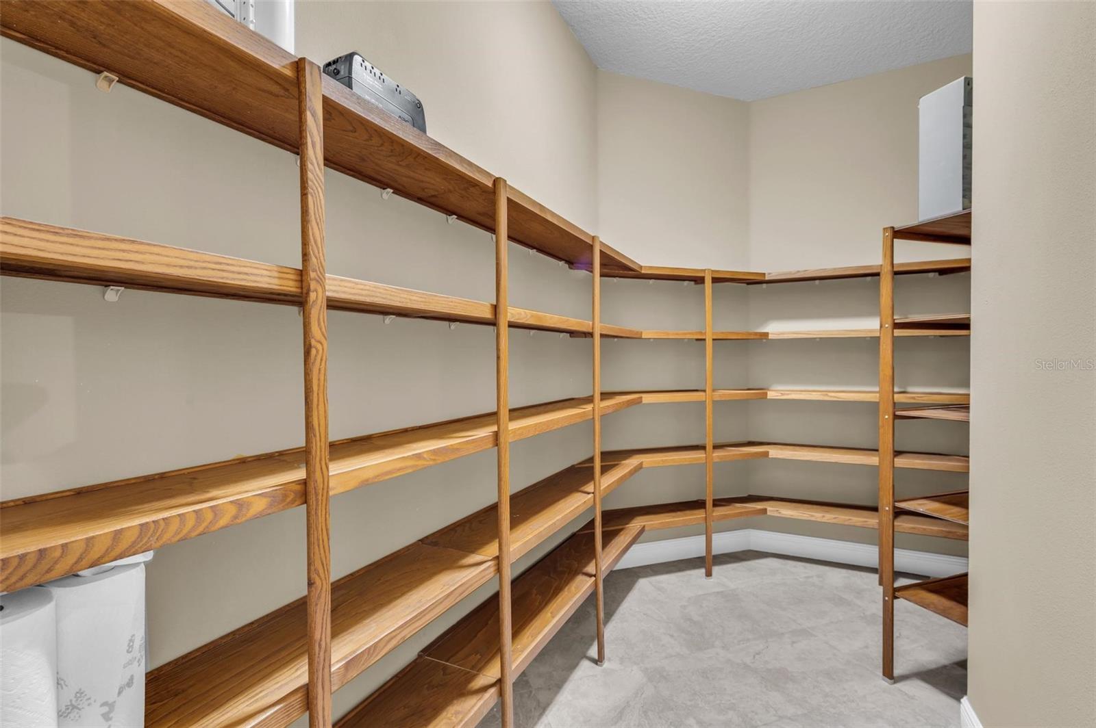 Image 11 of 88 For 1110 79th Street E