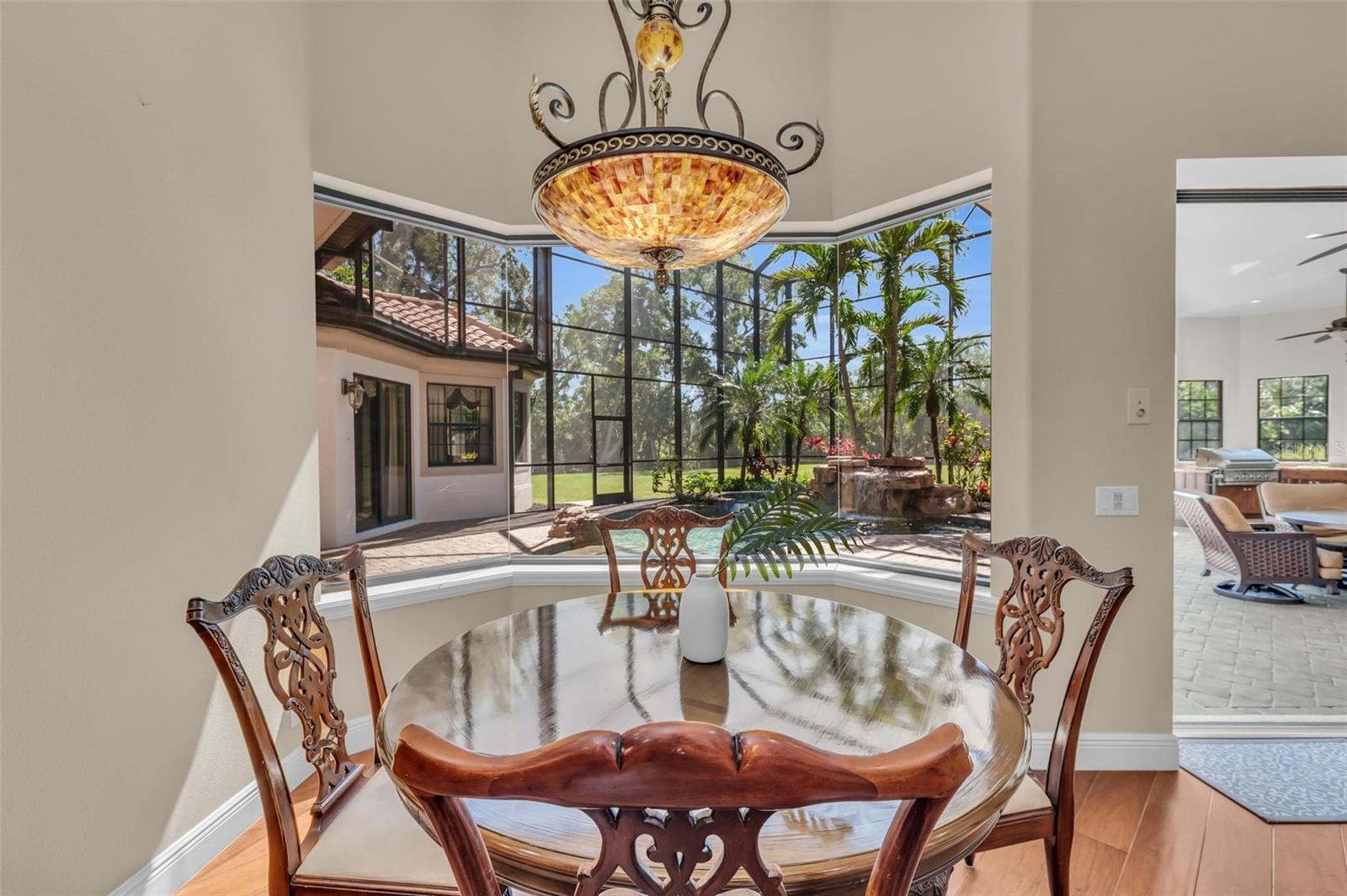 Image 20 of 88 For 1110 79th Street E