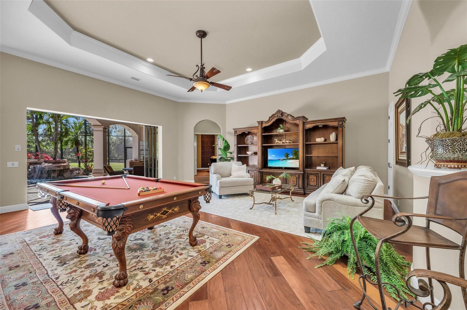 Image 22 of 88 For 1110 79th Street E