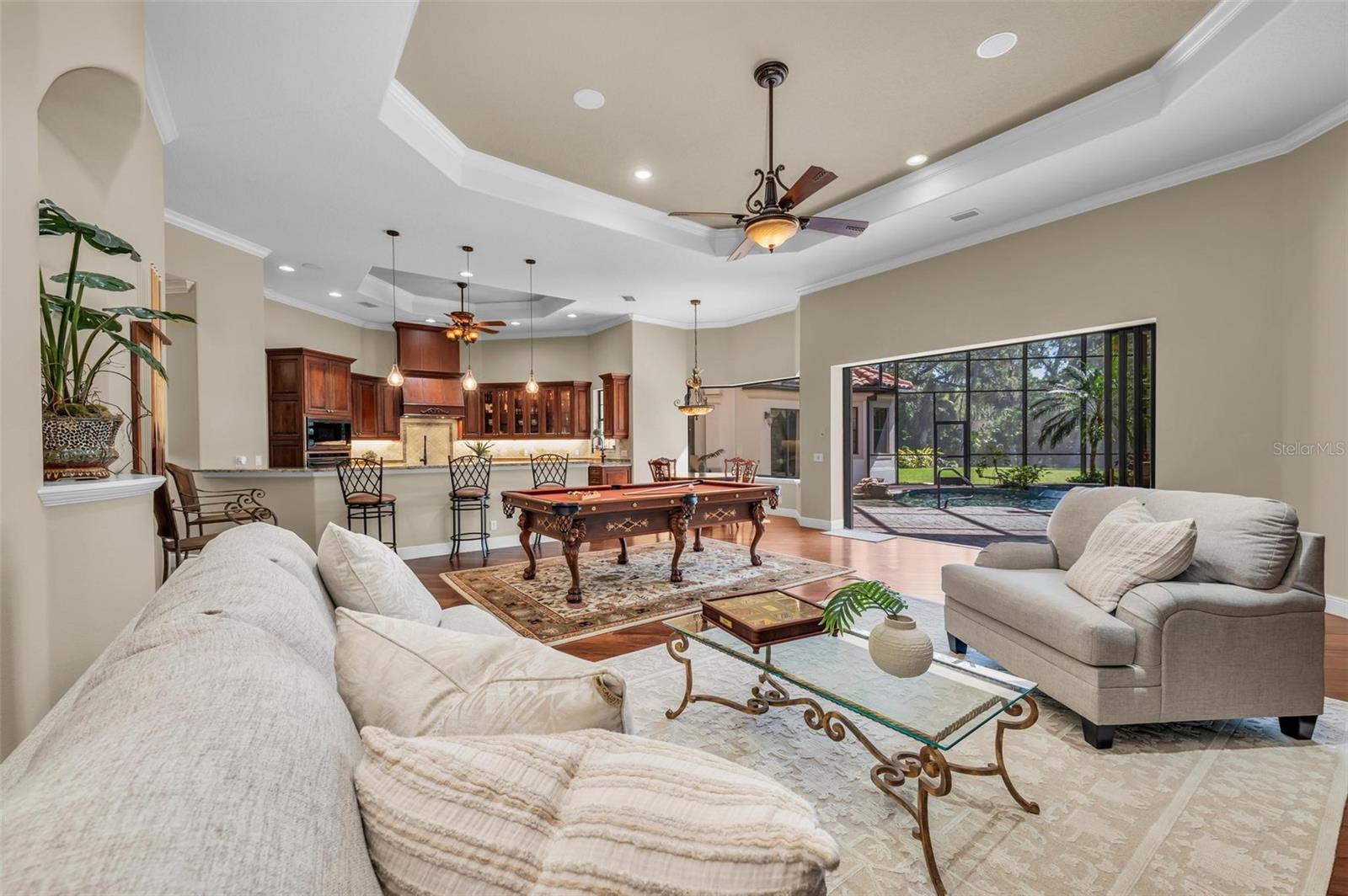 Image 27 of 88 For 1110 79th Street E