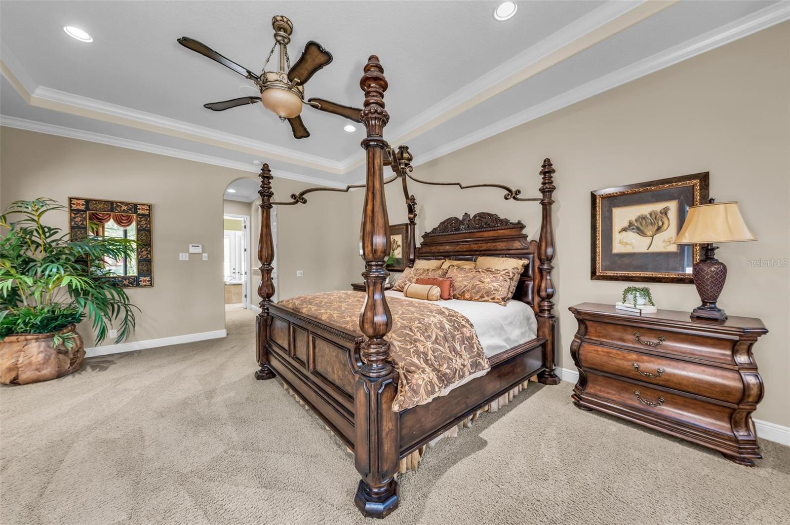 Image 32 of 88 For 1110 79th Street E