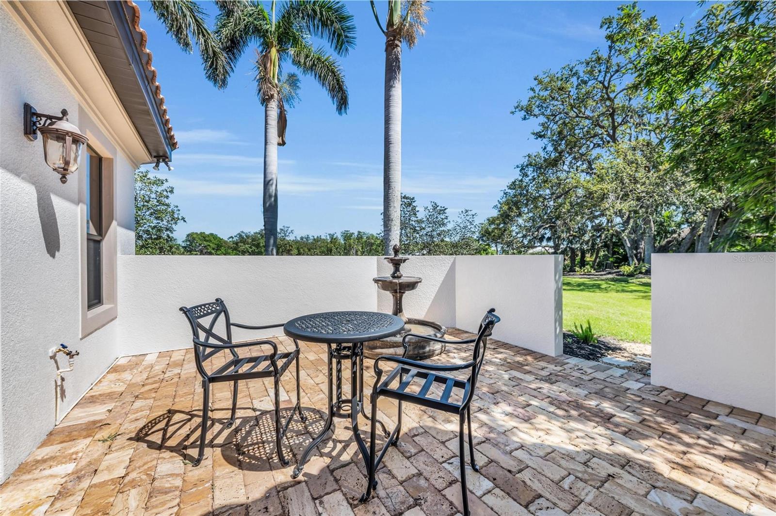 Image 43 of 88 For 1110 79th Street E