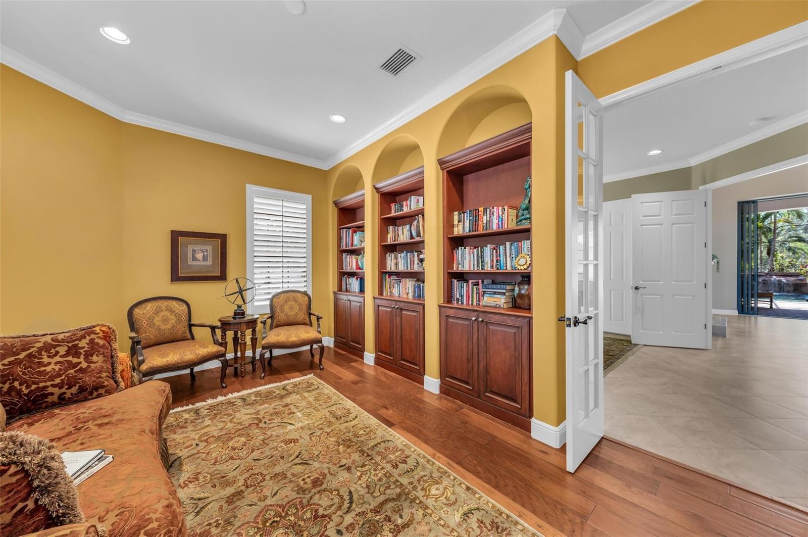 Image 48 of 88 For 1110 79th Street E