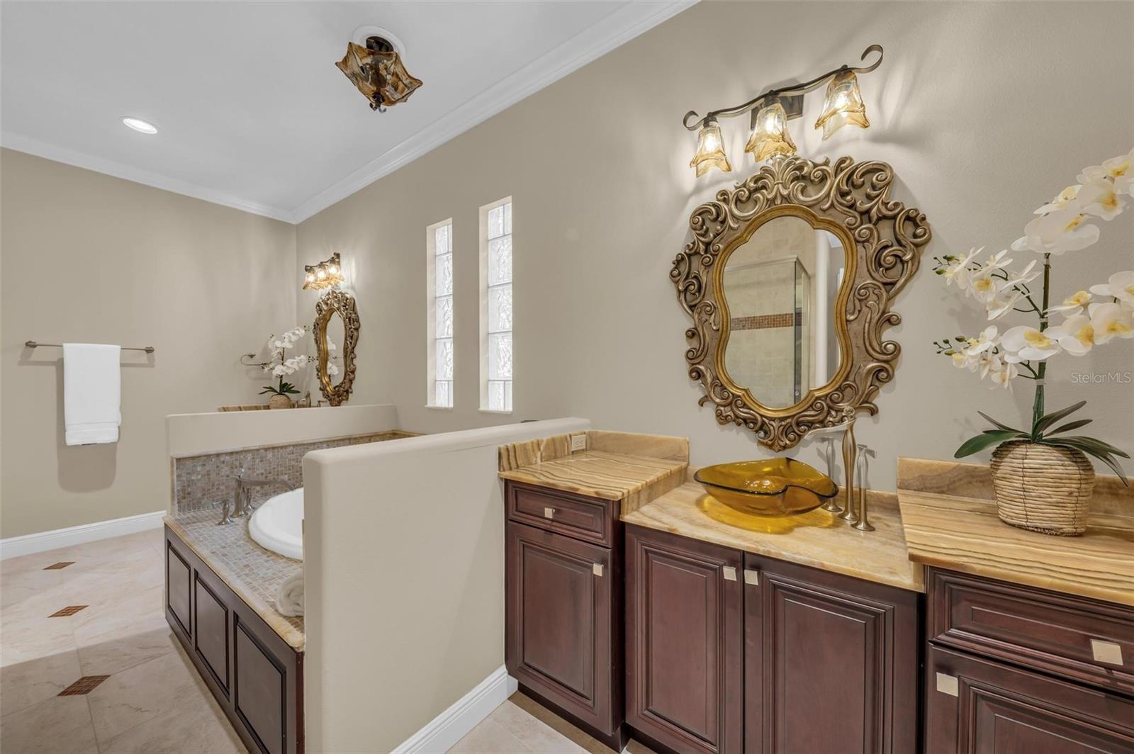 Image 60 of 88 For 1110 79th Street E