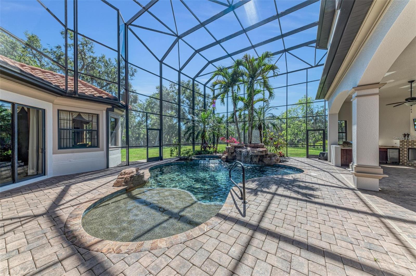 Image 71 of 88 For 1110 79th Street E