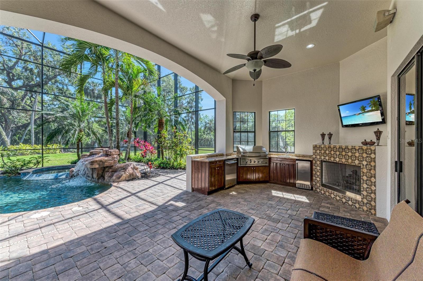 Image 73 of 88 For 1110 79th Street E