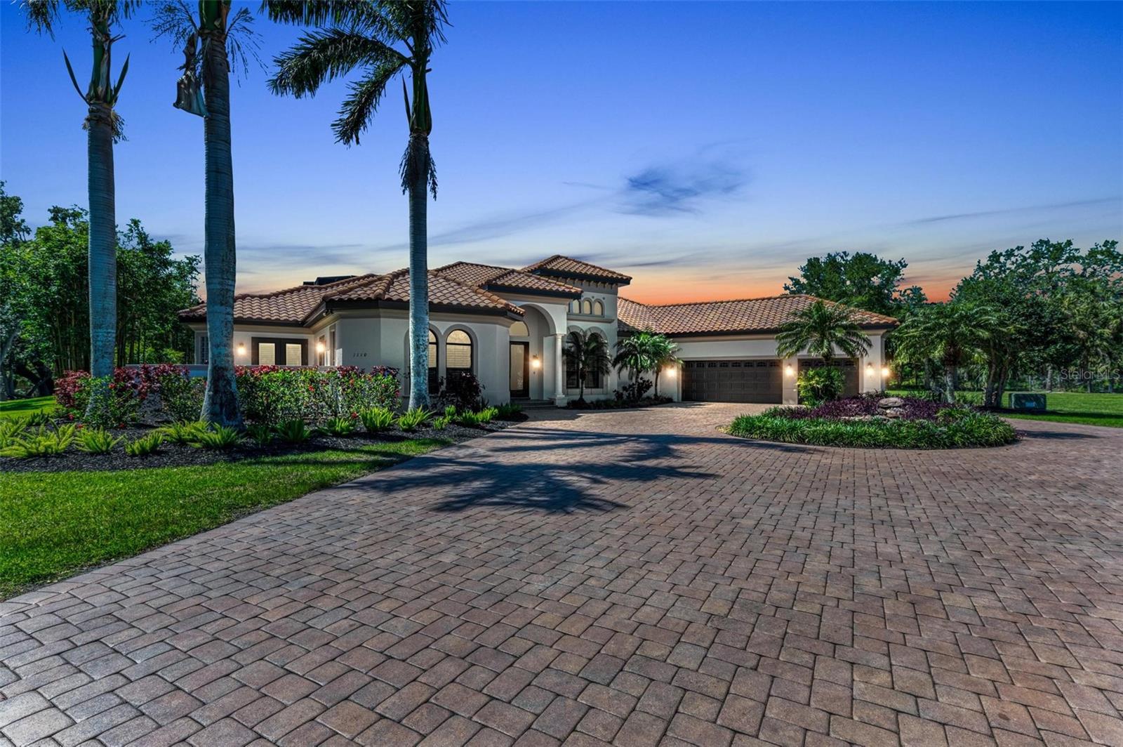 Image 82 of 88 For 1110 79th Street E