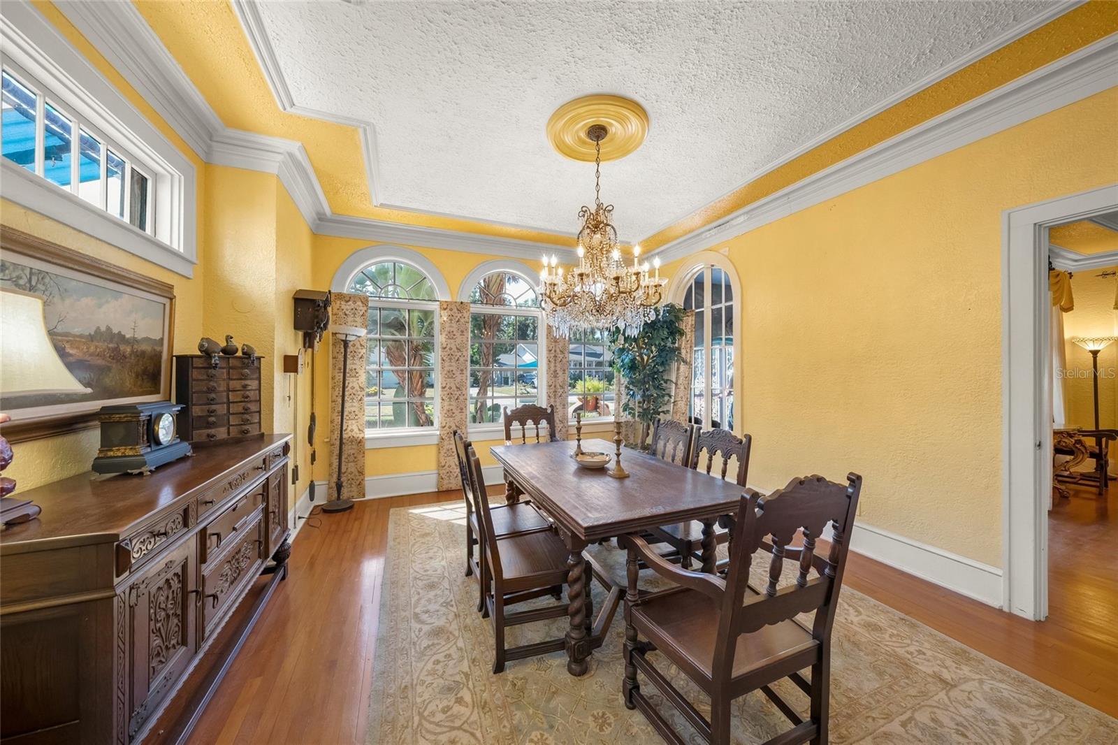 Image 24 of 64 For 2830 Bay Shore Circle