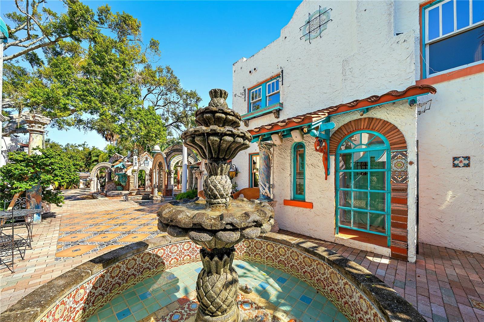 Image 3 of 64 For 2830 Bay Shore Circle