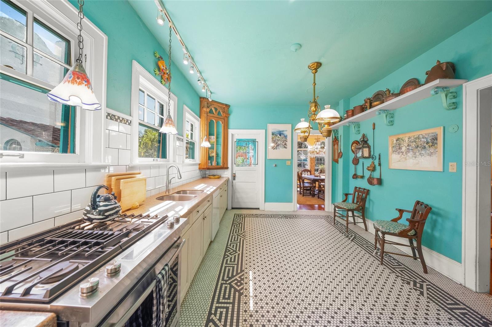 Image 30 of 64 For 2830 Bay Shore Circle